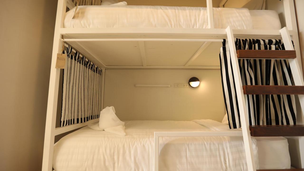 Hostel Lullaby Non-Smoking (Adults Only) Chiang Mai Exterior photo
