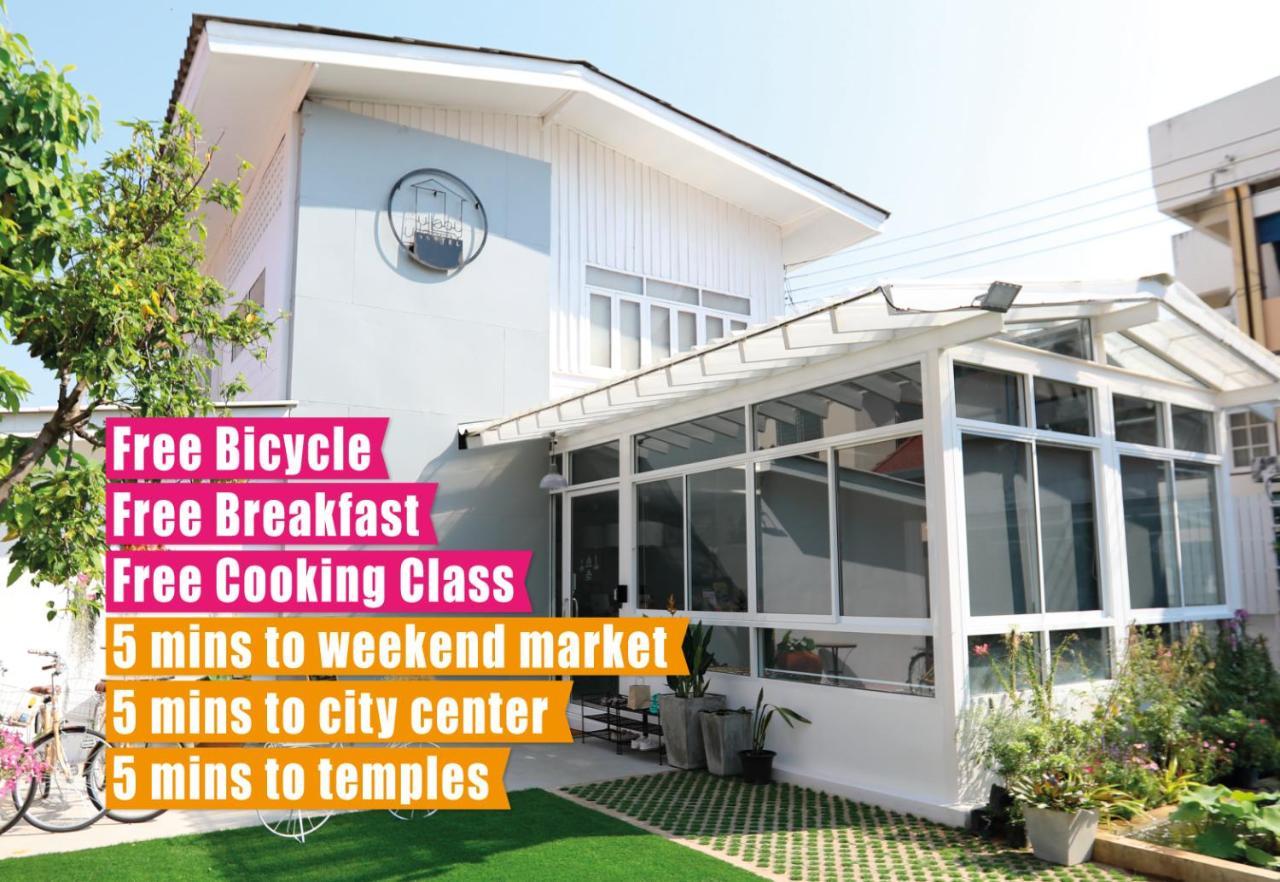 Hostel Lullaby Non-Smoking (Adults Only) Chiang Mai Exterior photo